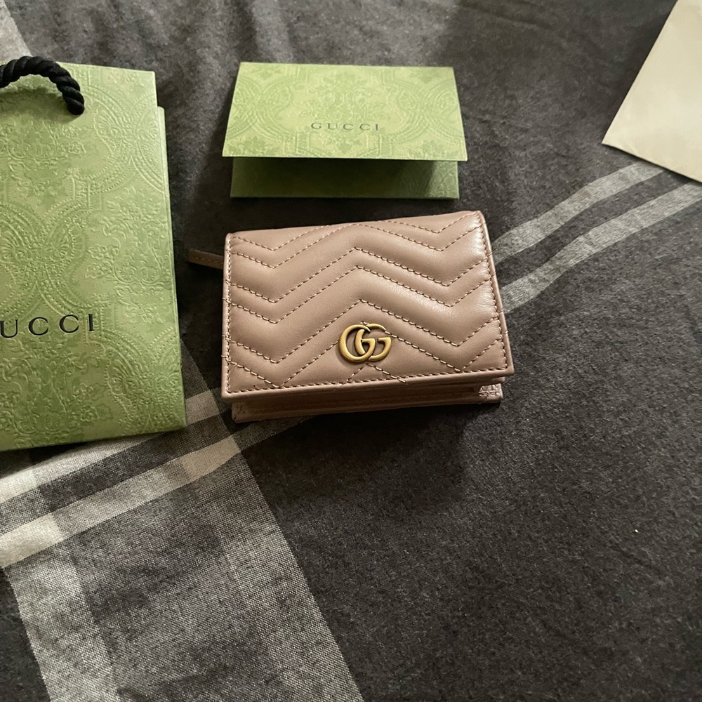 Gucci marmont wallet brand new dusty pink color
